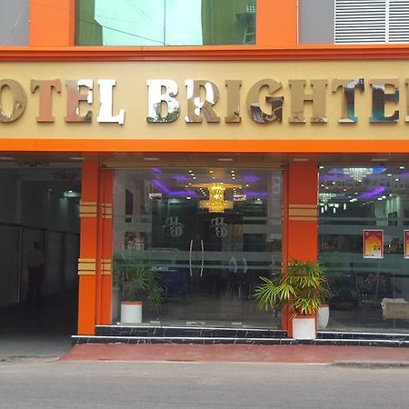Brighten Hotel コロンボ エクステリア 写真